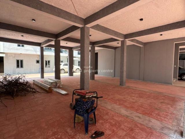 Flat for sale in Eti Osa, Lagos