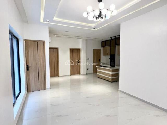 Flat for rent in Eti Osa, Lagos