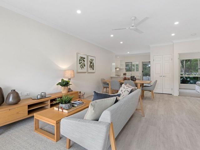Villa for sale in Kings Creek, Queensland