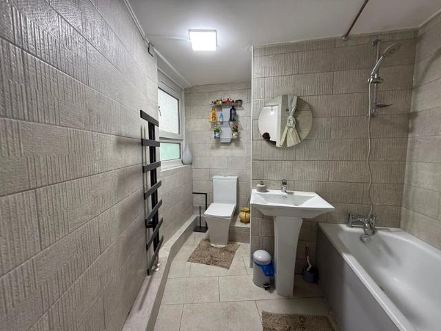 Apartment for rent in Little Ilford, Greater London