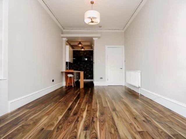 Apartment for rent in Shawlands, Scotland