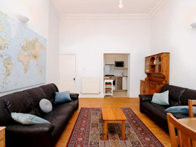 Apartment for rent in Hillhead, Scotland