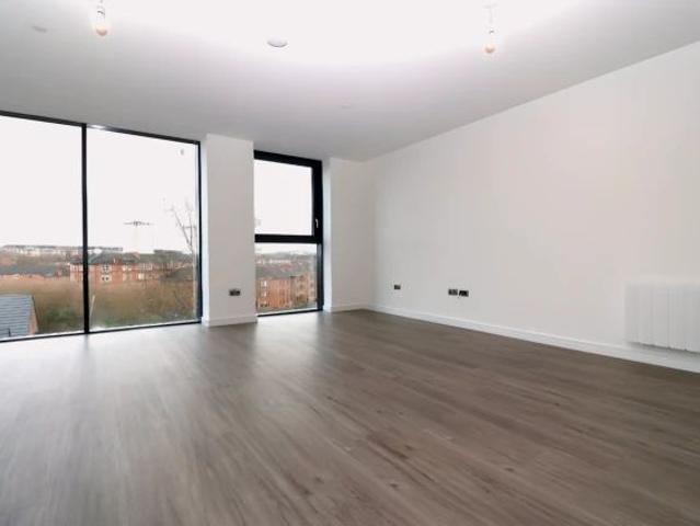 Apartment for rent in New Cathcart, Battlefield