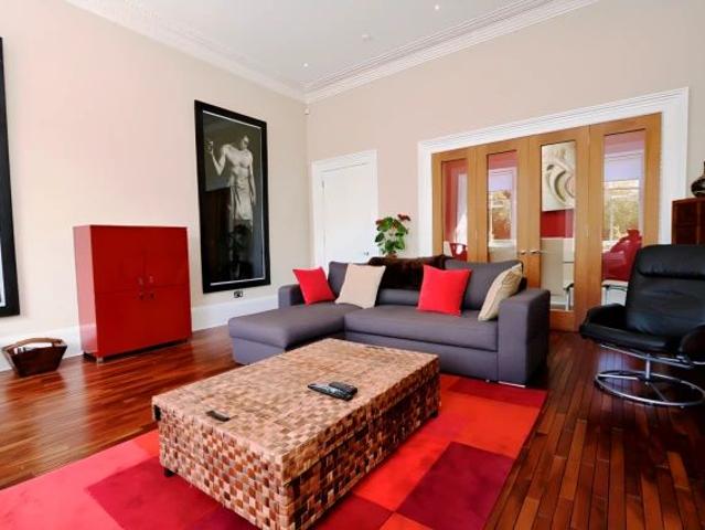 Apartment for rent in Park District, Scotland