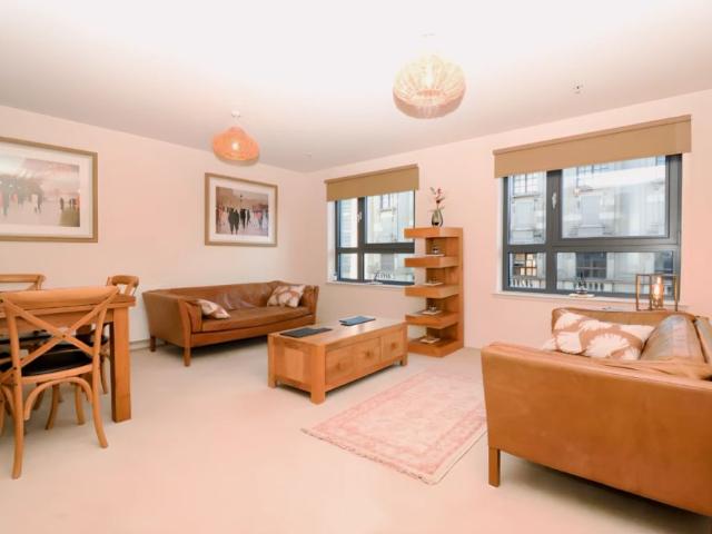Apartment for rent in Sandyford, Scotland