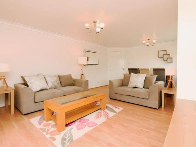 Apartment for rent in Claythorn, Glasgow