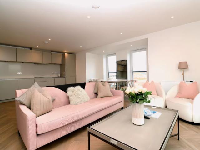 Apartment for rent in Shawmoss, Glasgow