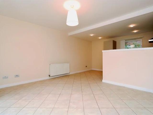 Apartment for rent in Calton, Scotland