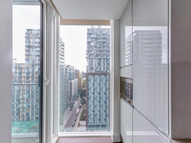 Apartment for rent in Canary Wharf, Greater London