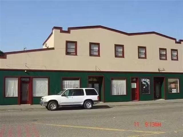 Condo for rent in Eureka