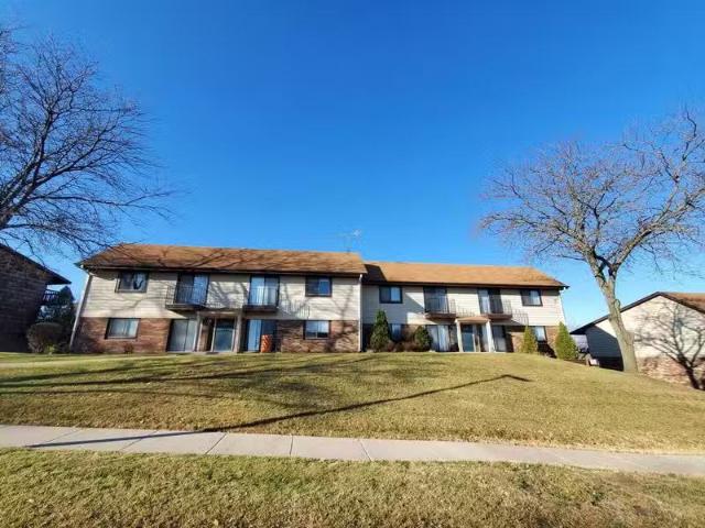 Condo for rent in Menomonee Falls Condo for rent in Menomonee Falls