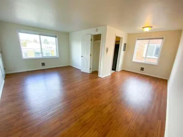 Condo for rent in Seattle