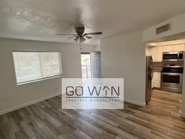 Condo for rent in Phoenix