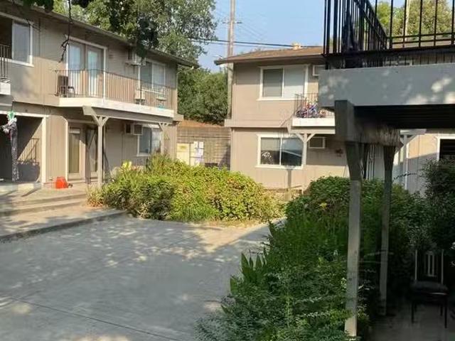 Condo for rent in Redding