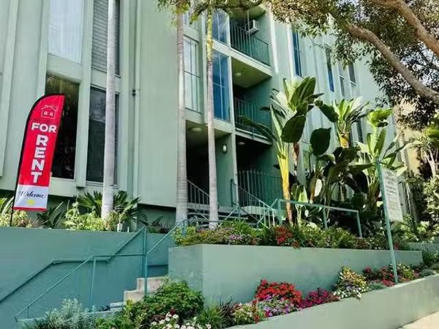 Condo for rent in North Hollywood