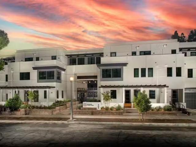Condo for rent in Pasadena