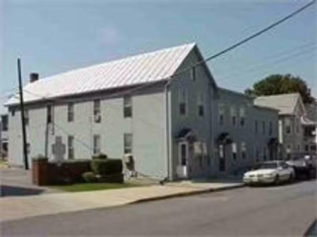 Condo for rent in Carlisle