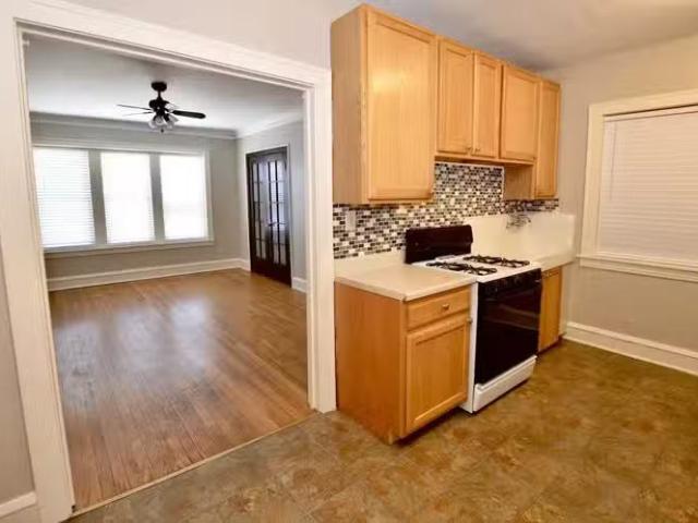 Condo for rent in Elmhurst