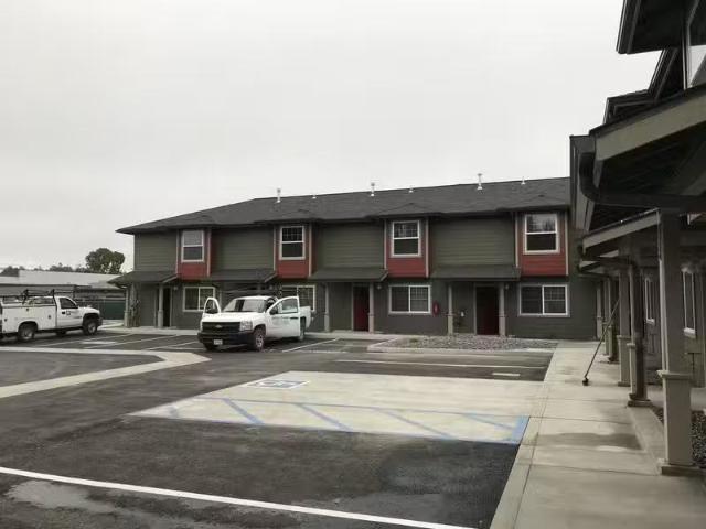 Condo for rent in Eureka