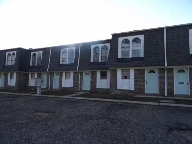 Condo for rent in Ozark