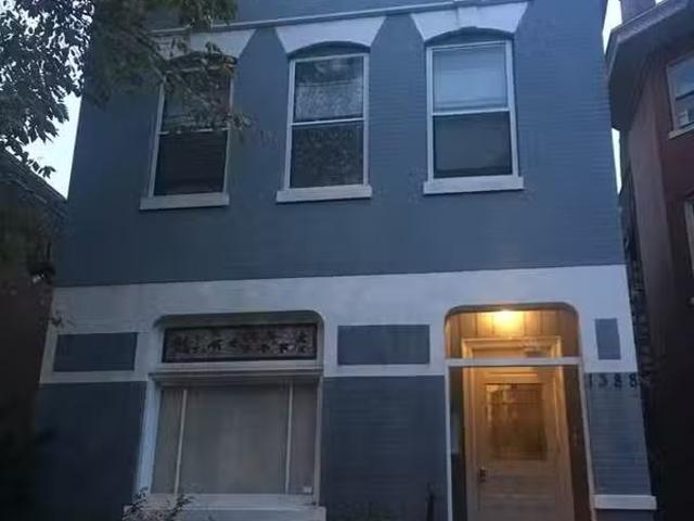 Condo for rent in Louisville