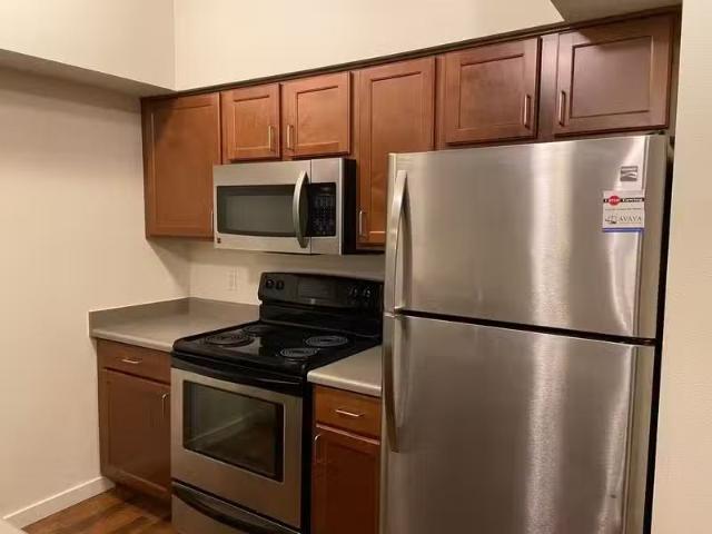 Condo for rent in Renton