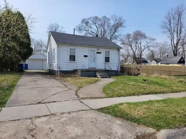 House for rent in Warren