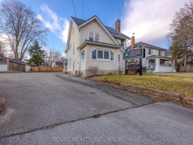 Office for rent in Niagara, Ontario