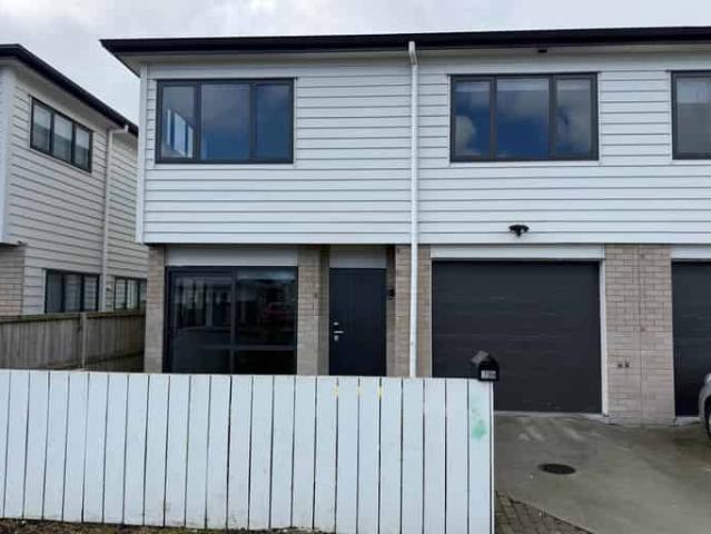 House for rent in Papakura, Oroua County