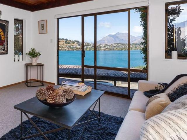 House for rent in Goldfield Heights, Queenstown