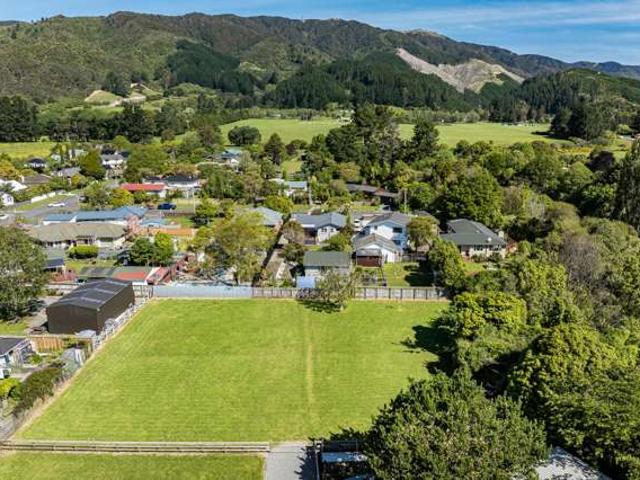 Property for sale in Pauatahanui, Wellington