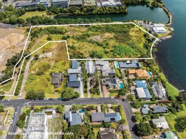 House for sale in Wairau Valley