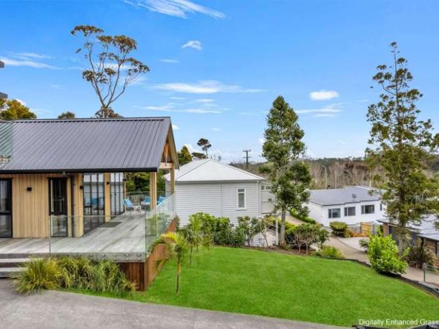 House for sale in Whangaparaoa