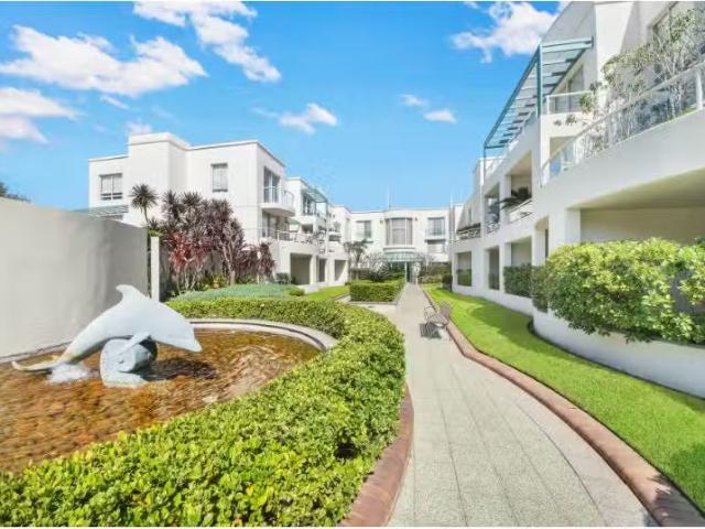 Apartment for rent in Lower North Shore, Sydney