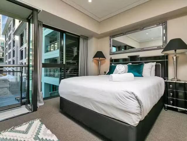 Apartment for sale in Oratia