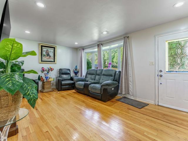 House for sale in Glendale Heights, Illinois