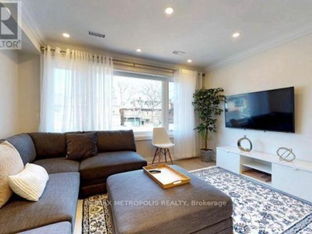 House for rent in Woburn, Ontario