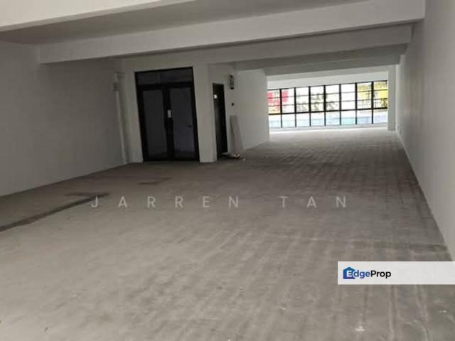 Shop for rent in Petaling, Subang Jaya