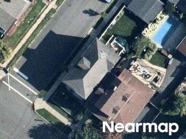 House for sale in Lyndhurst, Bergen County