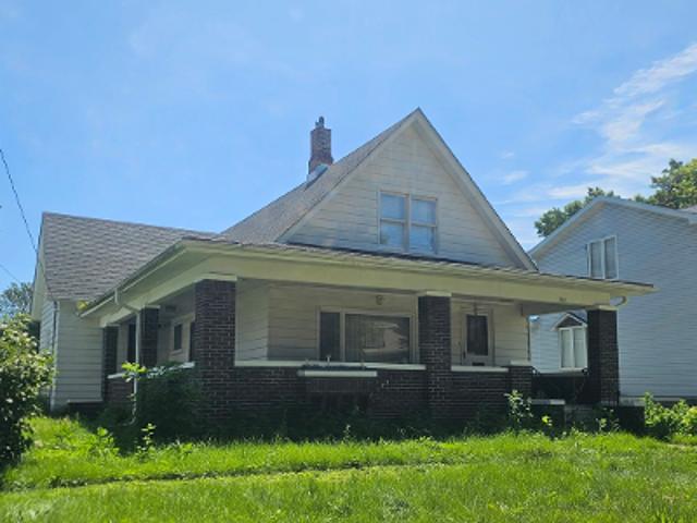 House for sale in Ottawa, Illinois
