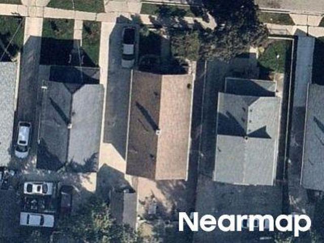 House for sale in Aurora, Illinois