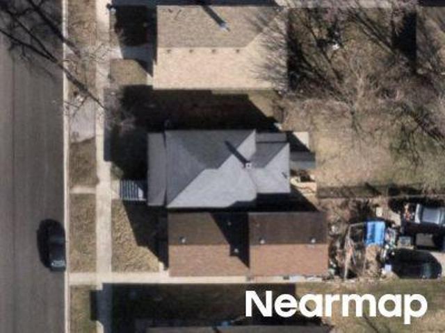 House for sale in Illinois