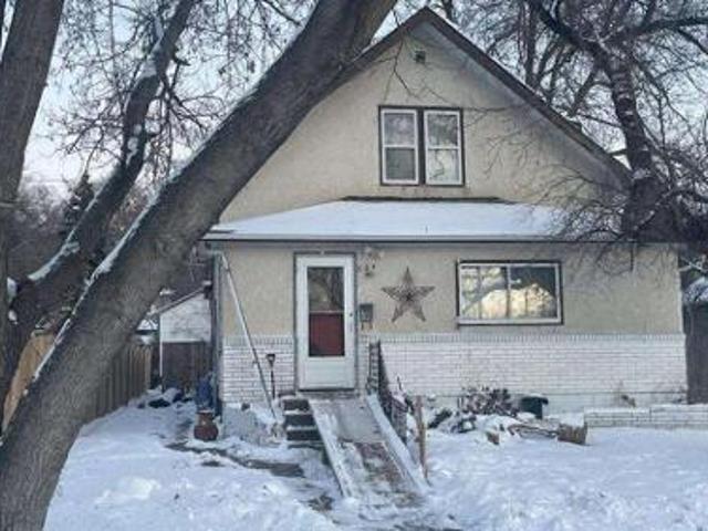 House for sale in Jamestown, North Dakota