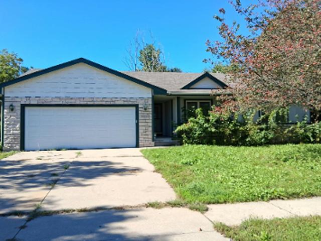 House for sale in Country Cove, Altoona