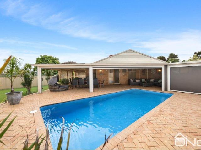 House for sale in Seville Grove, Western Australia