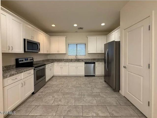 Room for rent in Laveen, Arizona