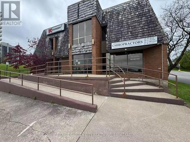 Commercial for rent in Niagara, Ontario
