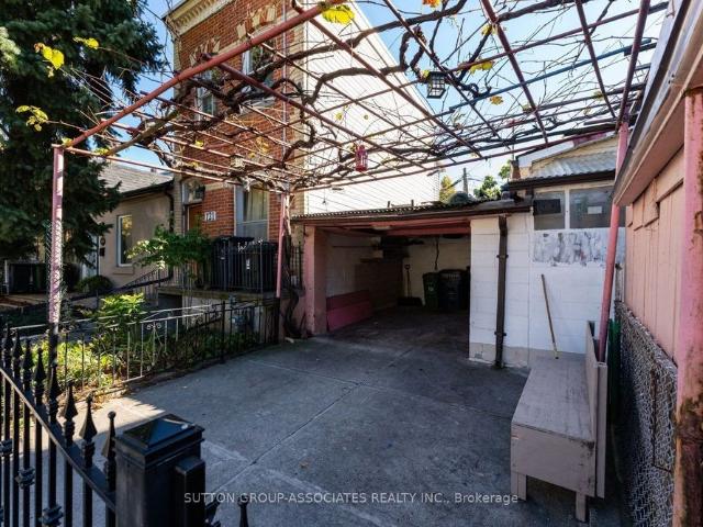 House for rent in Spadina—Fort York, Toronto