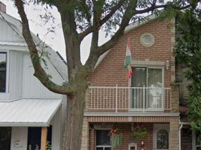 House for rent in Woburn, Ontario