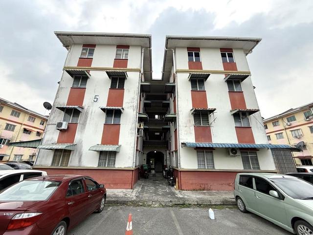Flat for sale in Kuching, Bahagian Kuching